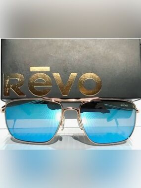 Revo Groundspeed Aviator Sunglasses with Silver Frames and Blue Mirrored Lenses